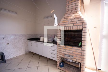 Casa à venda com 190m², 4 quartos e 4 vagasChurrasqueira
