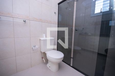 Casa à venda com 190m², 4 quartos e 4 vagasBanheiro da Suíte
