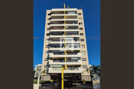 Apartamento à venda com 92m², 3 quartos e 2 vagasFachada