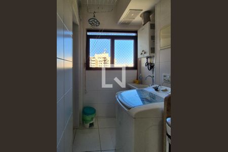 Apartamento à venda com 92m², 3 quartos e 2 vagasÁrea de serviço 