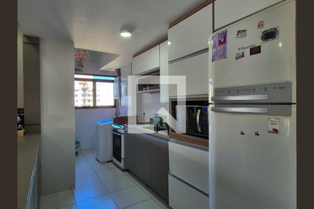 Apartamento à venda com 92m², 3 quartos e 2 vagasCozinha 