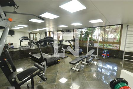 Apartamento à venda com 305m², 4 quartos e 4 vagasAcademia