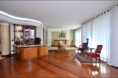 Sala de estar de apartamento à venda com 4 quartos, 305m² em Lourdes, Belo Horizonte