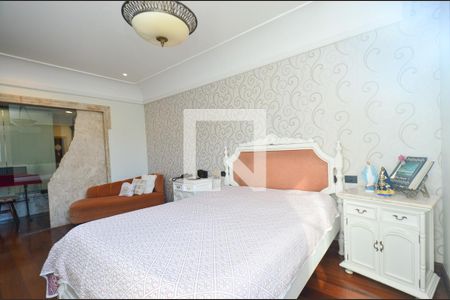 Apartamento à venda com 305m², 4 quartos e 4 vagasSuite Master