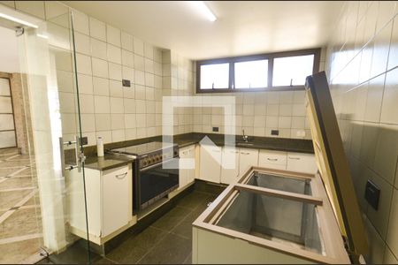 Apartamento à venda com 305m², 4 quartos e 4 vagasÁrea comum - Salao de festas/ cozinha