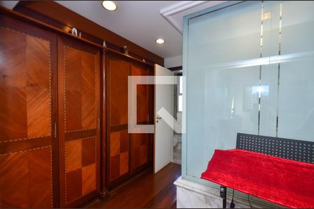 Apartamento à venda com 305m², 4 quartos e 4 vagasSuite Master/ closet