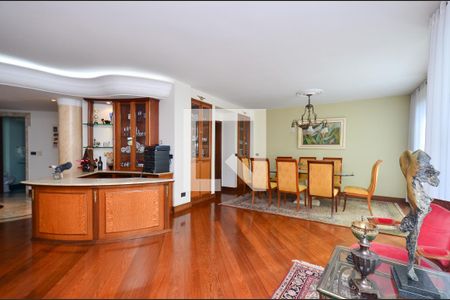 Apartamento à venda com 305m², 4 quartos e 4 vagasSala de jantar