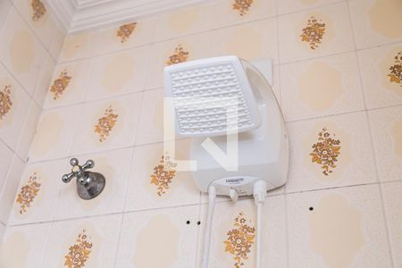 Casa à venda com 160m², 3 quartos e 4 vagasBanheiro Social - Chuveiro