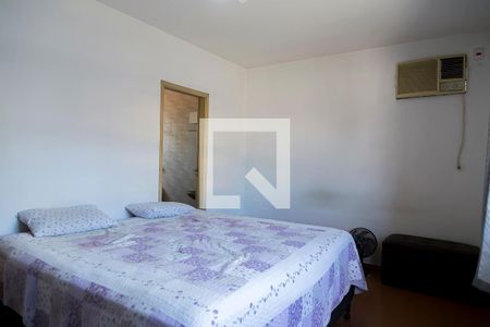 Casa à venda com 160m², 3 quartos e 4 vagasSuíte