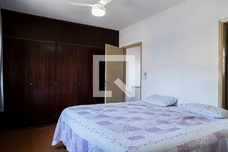 Casa à venda com 160m², 3 quartos e 4 vagasSuíte