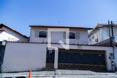 Casa à venda com 160m², 3 quartos e 4 vagasFachada