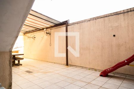 Casa à venda com 160m², 3 quartos e 4 vagasQuintal e Área de Serviço