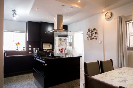 Casa à venda com 160m², 3 quartos e 4 vagasCozinha