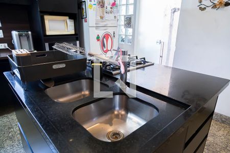 Casa à venda com 160m², 3 quartos e 4 vagasCozinha - Detalhe