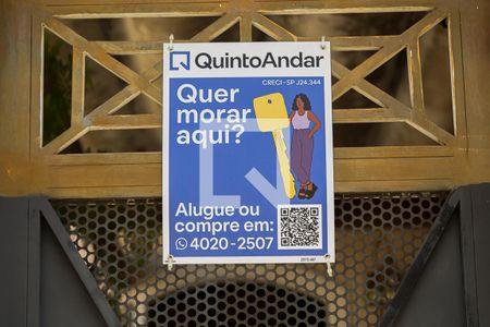 Casa à venda com 160m², 3 quartos e 4 vagasPlaquinha