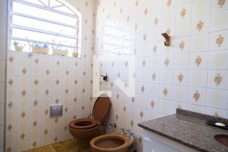 Casa à venda com 160m², 3 quartos e 4 vagasBanheiro Social