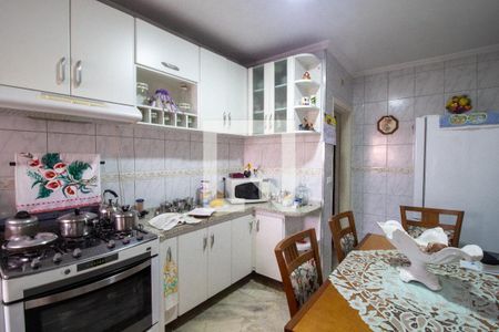 Casa à venda com 253m², 4 quartos e 1 vagaCozinha