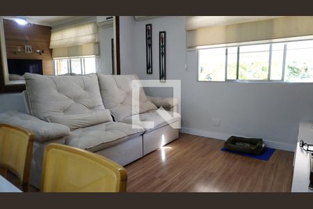 Apartamento à venda com 55m², 2 quartos e 1 vagaSala