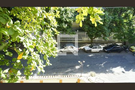 Apartamento à venda com 55m², 2 quartos e 1 vagaVista - Sala