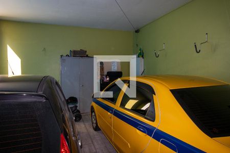 Casa de condomínio à venda com 200m², 4 quartos e 2 vagasGaragem