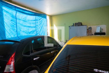 Casa de condomínio à venda com 200m², 4 quartos e 2 vagasGaragem