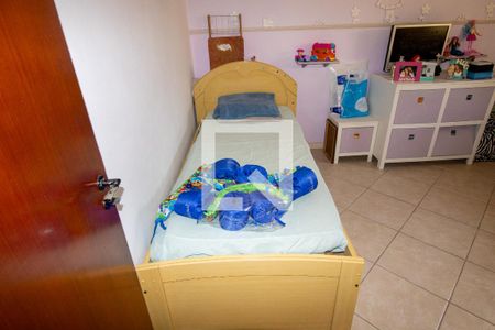 Casa de condomínio à venda com 200m², 4 quartos e 2 vagasQuarto 4