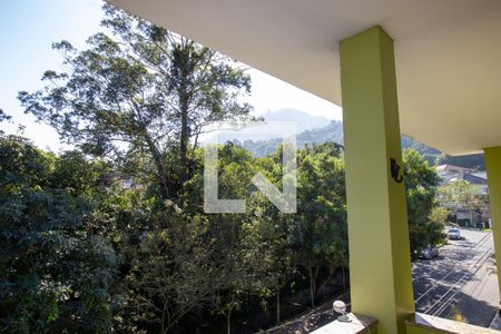 Casa de condomínio à venda com 200m², 4 quartos e 2 vagasVista da Sacada