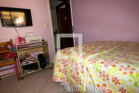 Casa de condomínio à venda com 200m², 4 quartos e 2 vagasQuarto 3