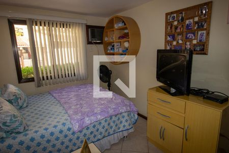 Casa de condomínio à venda com 200m², 4 quartos e 2 vagasQuarto 2