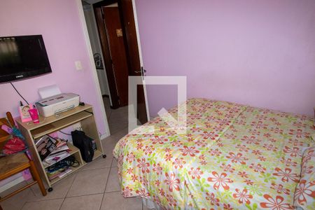 Casa de condomínio à venda com 200m², 4 quartos e 2 vagasQuarto 3