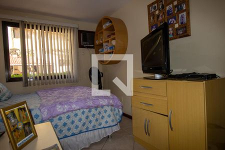 Casa de condomínio à venda com 200m², 4 quartos e 2 vagasQuarto 2