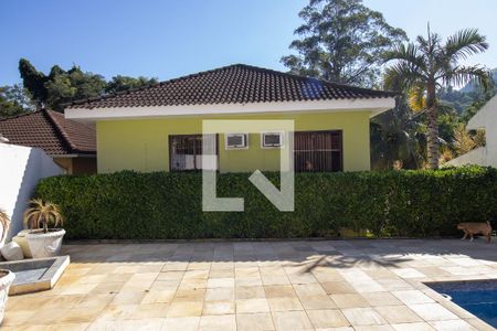 Casa de condomínio à venda com 200m², 4 quartos e 2 vagasVista área gourmet 