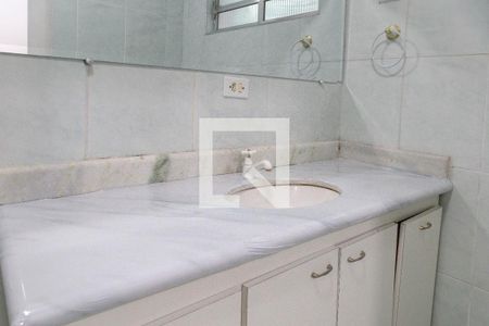 Casa à venda com 100m², 3 quartos e 3 vagasSuíte