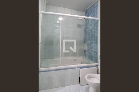 Casa à venda com 100m², 3 quartos e 3 vagasSuíte