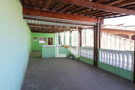 Casa à venda com 100m², 3 quartos e 3 vagasTerraço