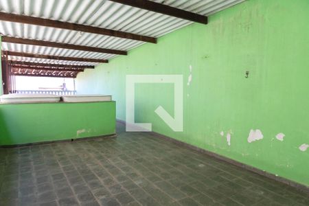 Casa à venda com 100m², 3 quartos e 3 vagasTerraço