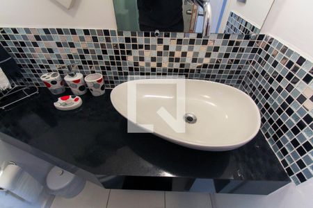 Apartamento à venda com 57m², 2 quartos e 2 vagasBanheiro