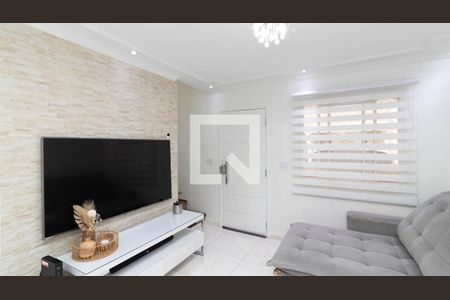 Sala de casa de condomínio para alugar com 2 quartos, 100m² em Cangaíba, São Paulo