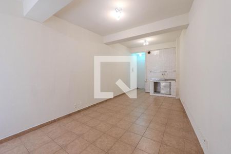 Studio para alugar com 29m², 1 quarto e sem vaga Studio para alugar com 29m², 1 quarto e sem vagaKitnet