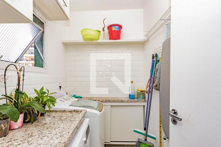 Apartamento à venda com 70m², 2 quartos e 1 vagaÁrea de Serviço