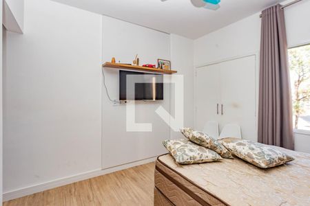 Suíte de apartamento à venda com 2 quartos, 70m² em Vila Gumercindo, São Paulo