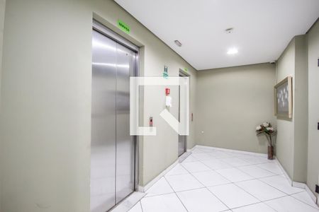 Apartamento à venda com 65m², 2 quartos e 1 vagaHall