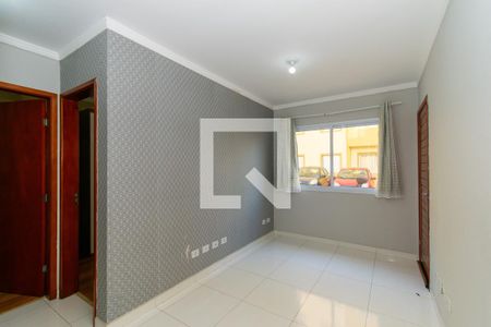 Sala de apartamento para alugar com 2 quartos, 50m² em Vila Antonieta, São Paulo