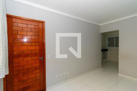 Sala de apartamento para alugar com 2 quartos, 50m² em Vila Antonieta, São Paulo