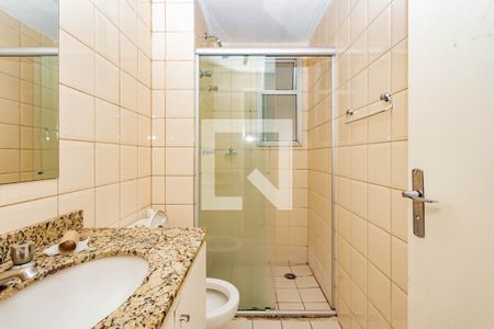 Apartamento à venda com 81m², 3 quartos e 2 vagasBanheiro Social