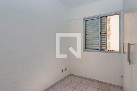 Apartamento à venda com 81m², 3 quartos e 2 vagasQuarto 2