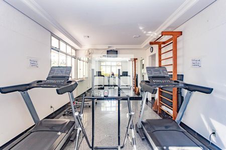 Apartamento à venda com 81m², 3 quartos e 2 vagasAcademia