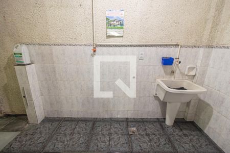 Casa à venda com 240m², 3 quartos e 2 vagas Casa à venda com 240m², 3 quartos e 2 vagasÁrea de Serviço