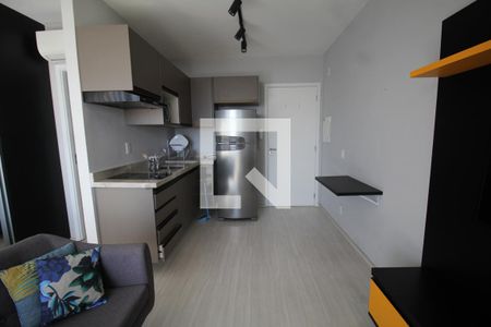 Cozinha de kitnet/studio para alugar com 1 quarto, 35m² em Real Parque, São Paulo