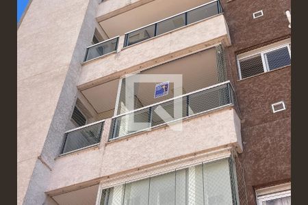 Apartamento à venda com 74m², 2 quartos e 2 vagasPlaquinha instalada